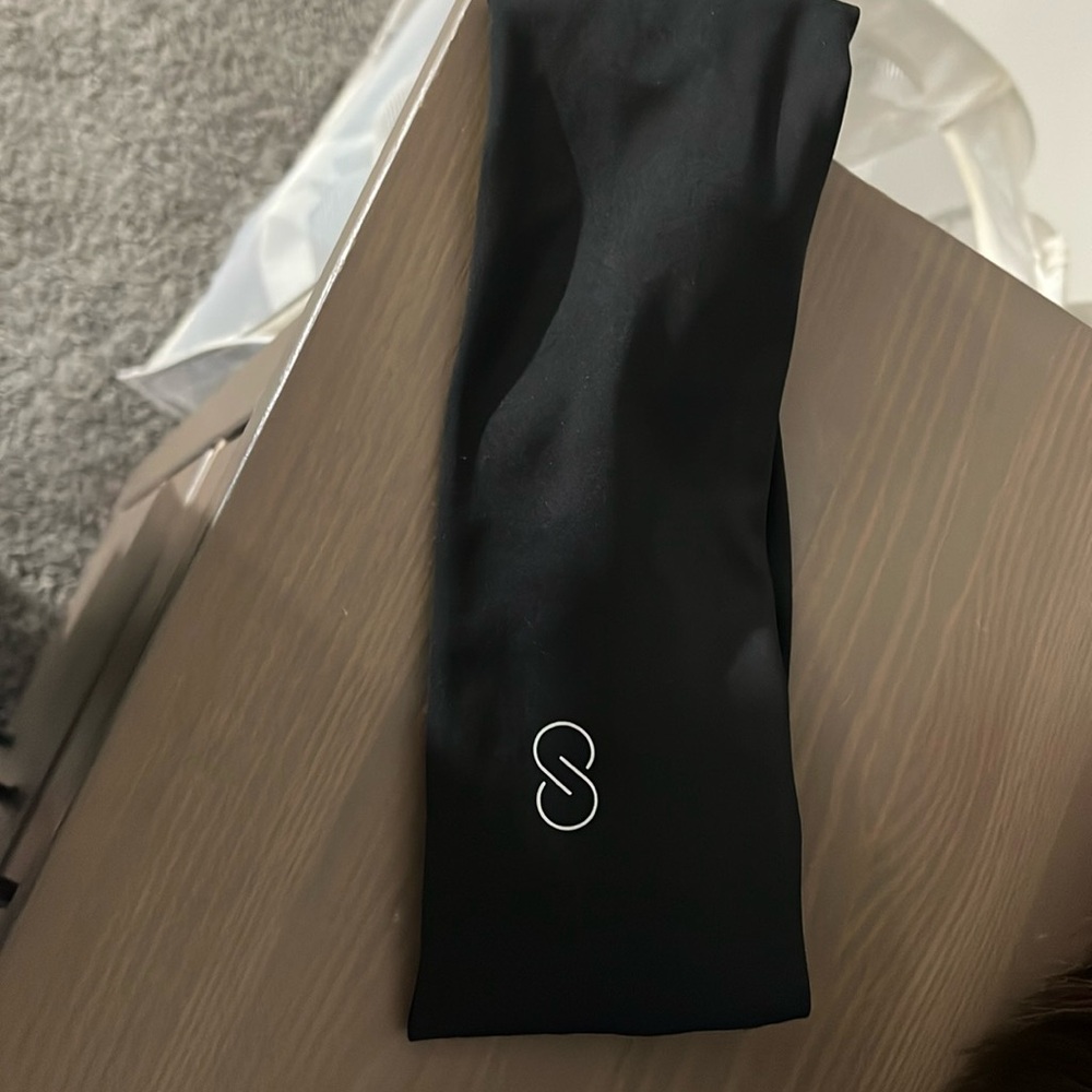 Grip calia headband